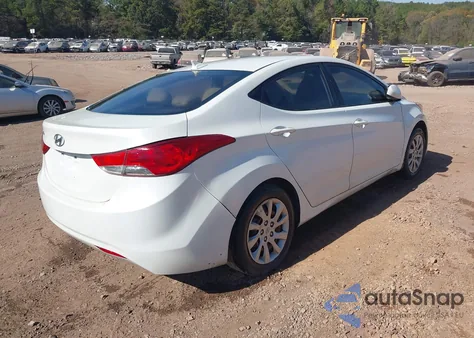 2011 Hyundai Elantra Gls z USA, uszkodzony, nr VIN 5NPDH4AE1BH060807